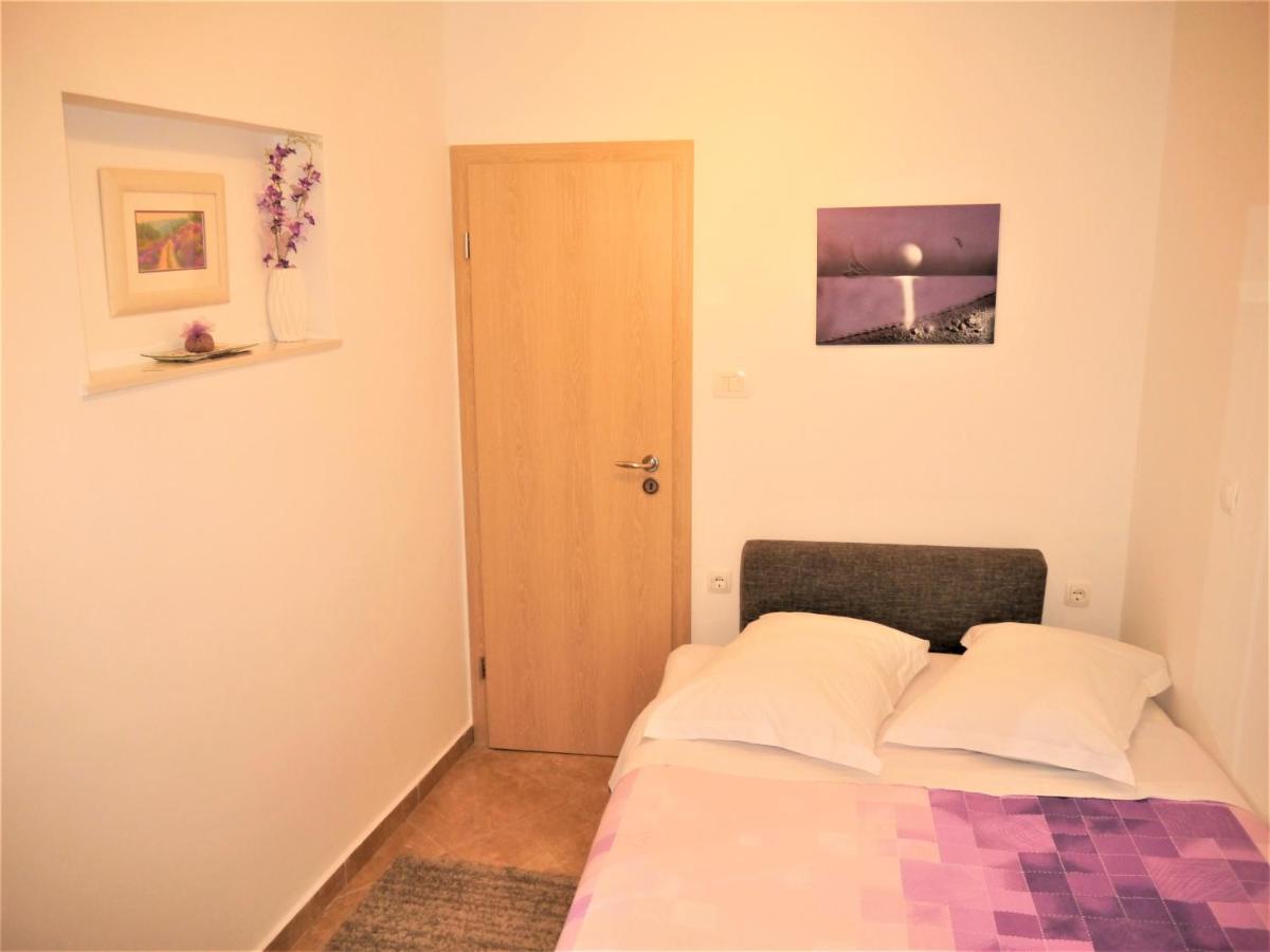 Room Ivana With Private Bathroom - Center Of Split Extérieur photo