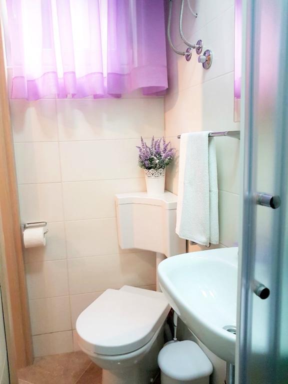 Room Ivana With Private Bathroom - Center Of Split Extérieur photo